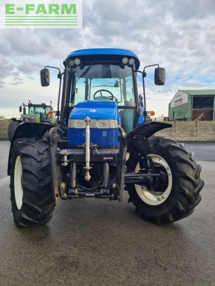 New Holland td 5040 - Трактор: слика 3 New Holland td 5040 - Трактор: слика 3