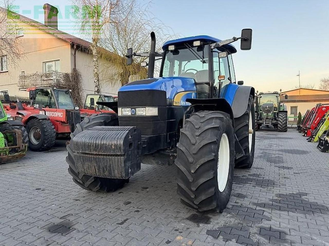 New Holland tm175 powercommand - Трактор: слика 2 New Holland tm175 powercommand - Трактор: слика 2