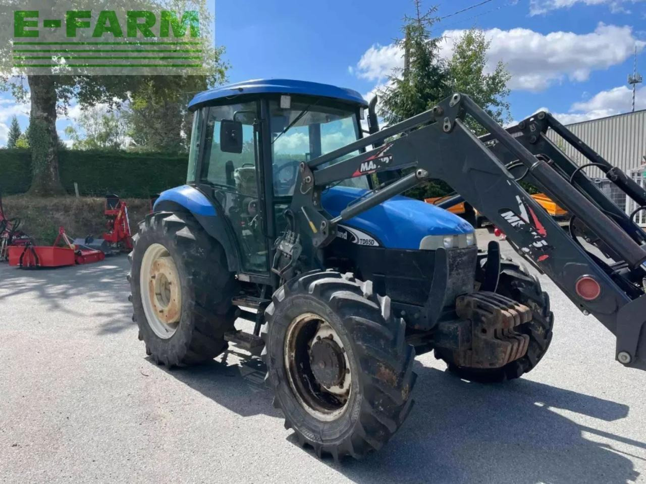 New Holland tracteur agricole td85d new holland D - Трактор: слика 5 New Holland tracteur agricole td85d new holland D - Трактор: слика 5