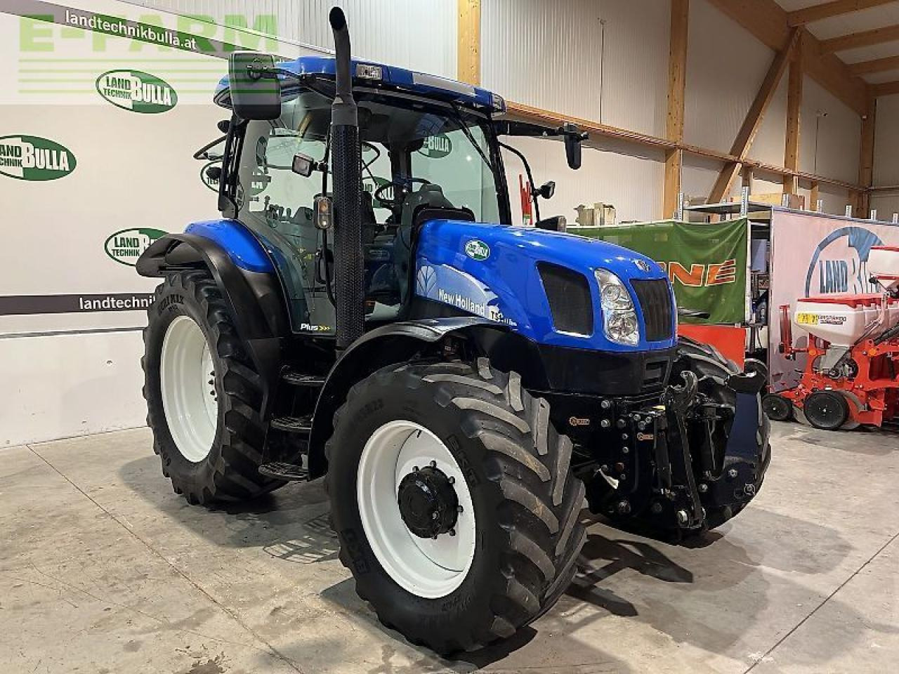 New Holland ts 115 - Трактор: слика 4 New Holland ts 115 - Трактор: слика 4