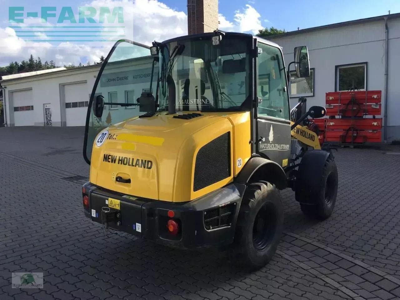 New Holland w50c - Мини багер: слика 4 New Holland w50c - Мини багер: слика 4