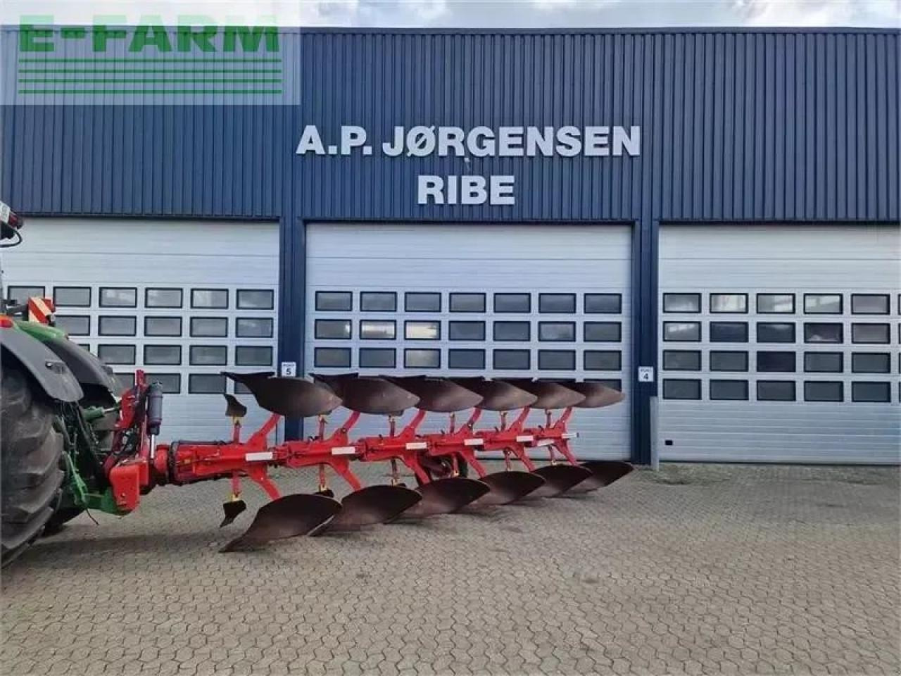 Pöttinger servo 45 s plus nova 6 furet - Плуг: слика 1 Pöttinger servo 45 s plus nova 6 furet - Плуг: слика 1
