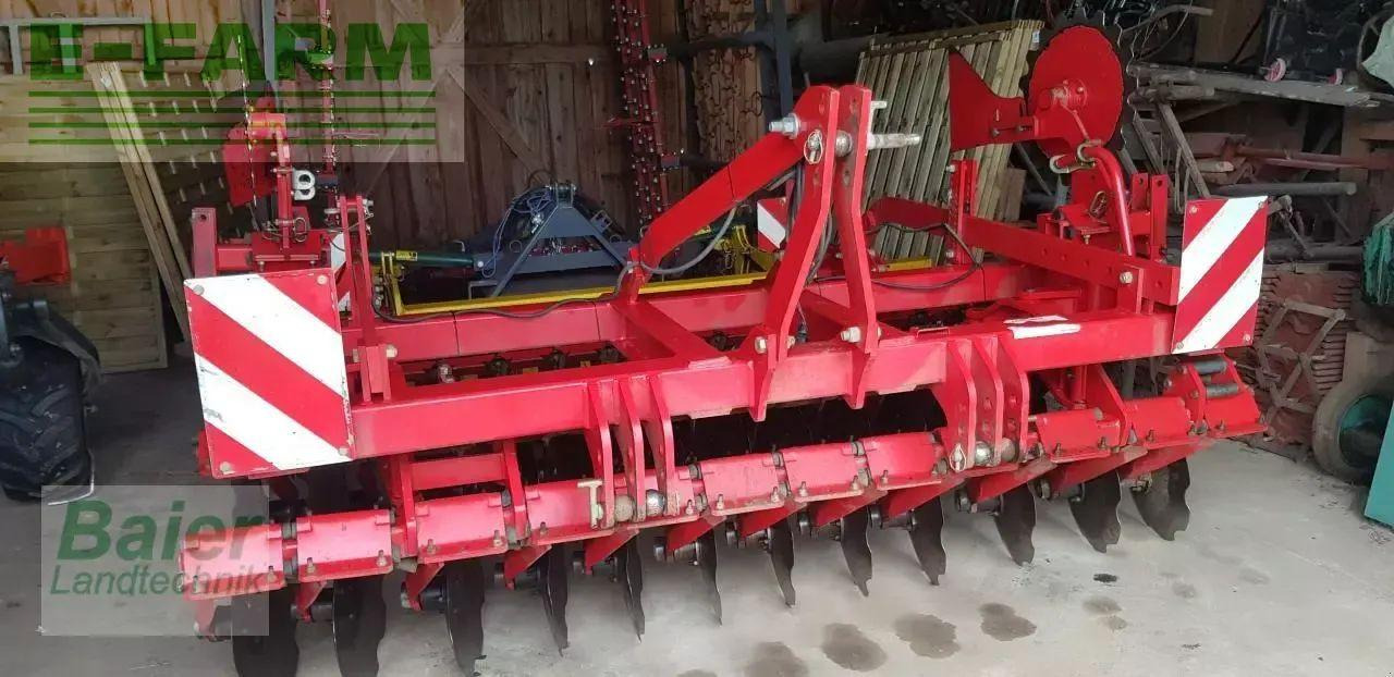Pöttinger terradisc 3000 - Ситнач со дискови: слика 1 Pöttinger terradisc 3000 - Ситнач со дискови: слика 1