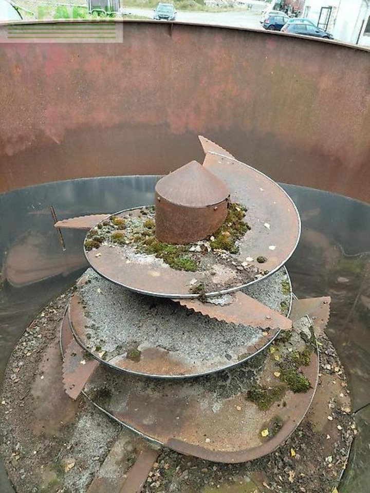 R.M.H. premium 15 - Опрема за добиток: слика 5 R.M.H. premium 15 - Опрема за добиток: слика 5