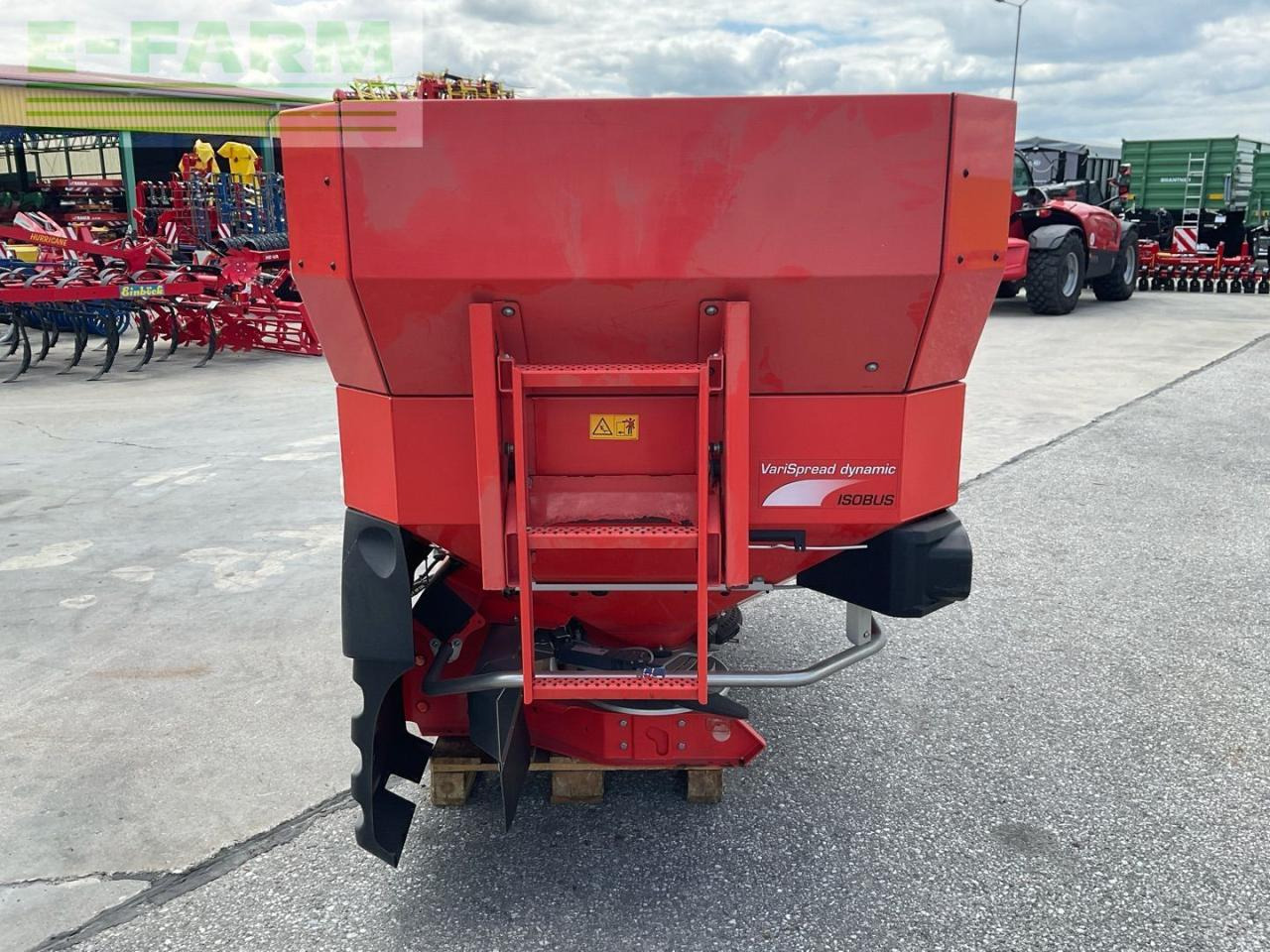 Rauch Axis H 30.2 EMC - Распрскувач на вештачко ѓубриво: слика 2 Rauch Axis H 30.2 EMC - Распрскувач на вештачко ѓубриво: слика 2
