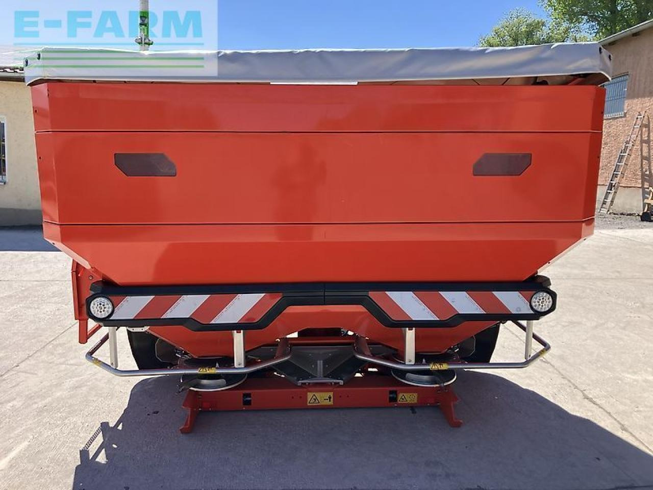 Rauch axis 50.2 emc+w *5200l behältervolumen* - Распрскувач на вештачко ѓубриво: слика 3 Rauch axis 50.2 emc+w *5200l behältervolumen* - Распрскувач на вештачко ѓубриво: слика 3