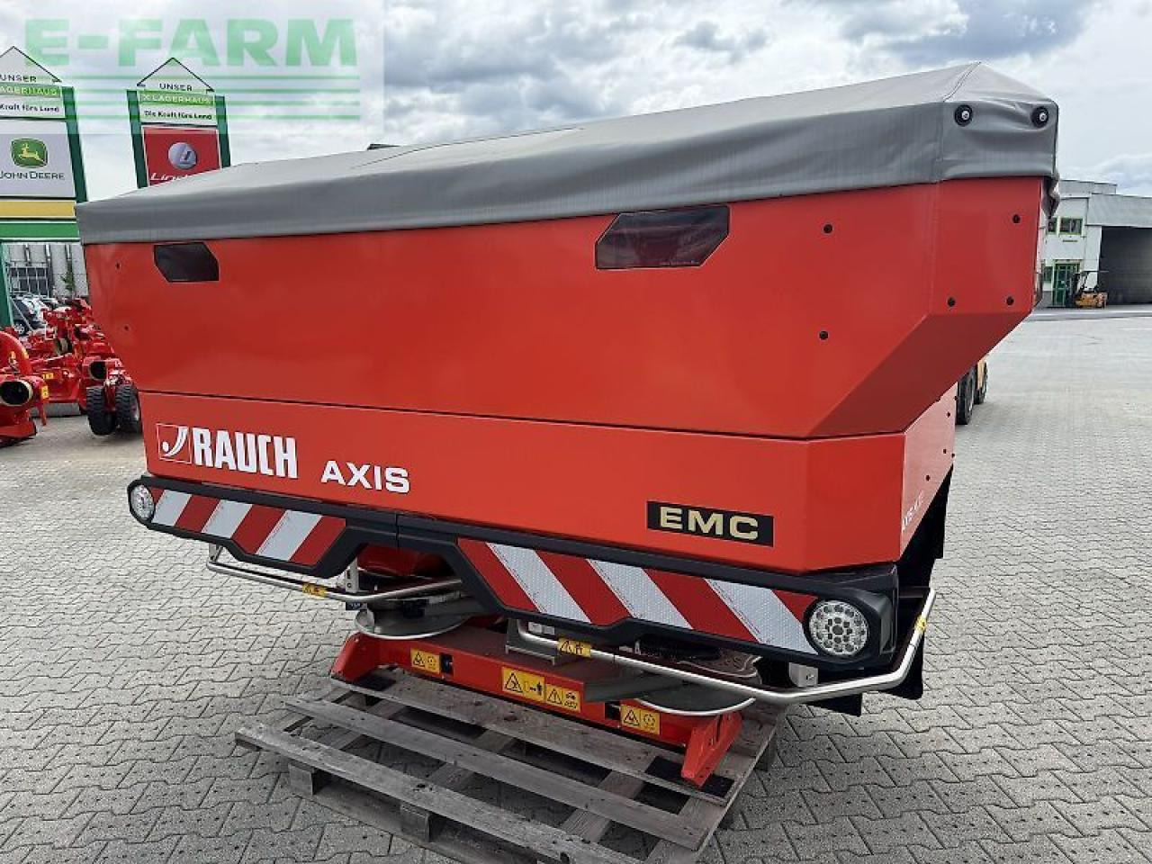 Rauch axis h 30.2 emc+w isobus - Распрскувач на вештачко ѓубриво: слика 1 Rauch axis h 30.2 emc+w isobus - Распрскувач на вештачко ѓубриво: слика 1