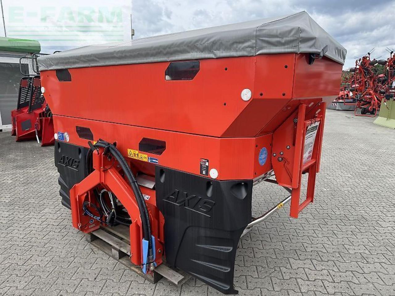 Rauch axis h 30.2 emc+w isobus - Распрскувач на вештачко ѓубриво: слика 4 Rauch axis h 30.2 emc+w isobus - Распрскувач на вештачко ѓубриво: слика 4