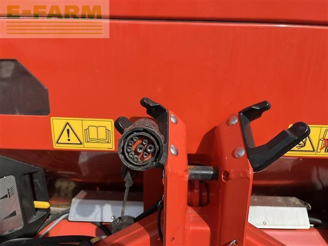 Распрскувач на вештачко ѓубриво Rauch axis m 30.2 emc+w-vspro iso: слика 6
