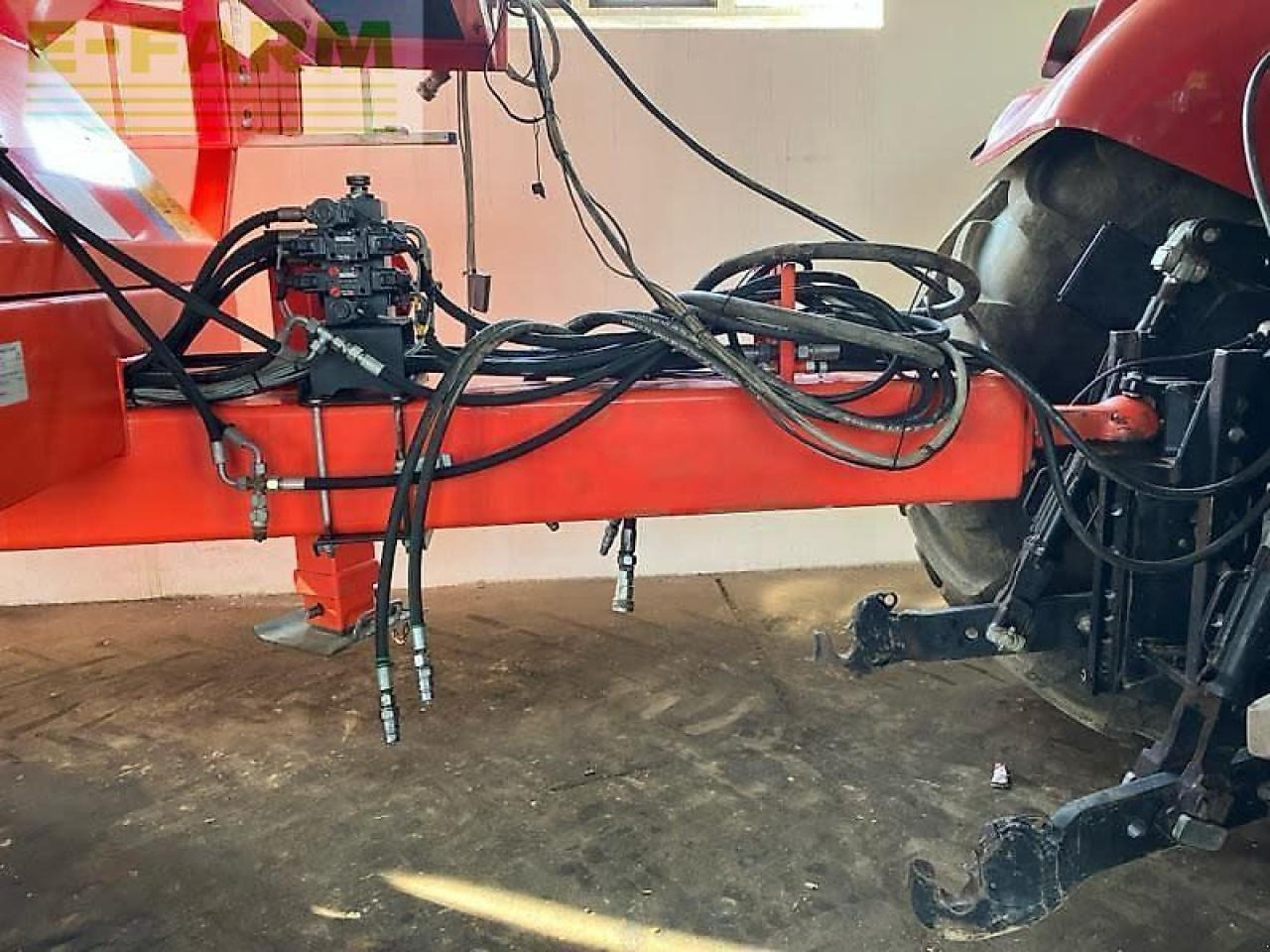 Rauch gebr. tws h7010 + axis ht 50.1 - Распрскувач на вештачко ѓубриво: слика 5 Rauch gebr. tws h7010 + axis ht 50.1 - Распрскувач на вештачко ѓубриво: слика 5