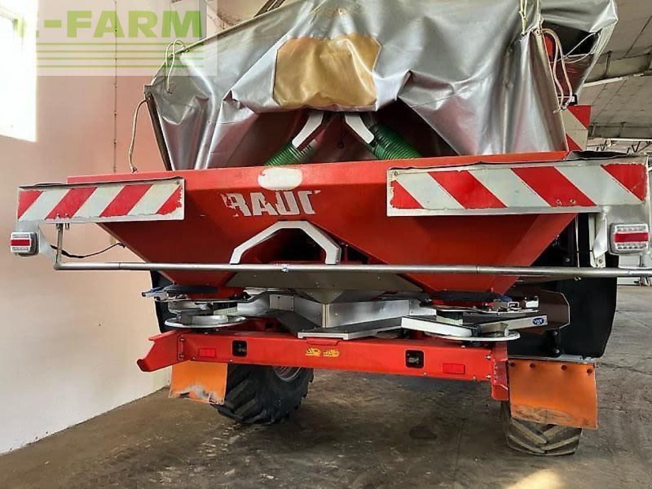 Rauch gebr. tws h7010 + axis ht 50.1 - Распрскувач на вештачко ѓубриво: слика 3 Rauch gebr. tws h7010 + axis ht 50.1 - Распрскувач на вештачко ѓубриво: слика 3