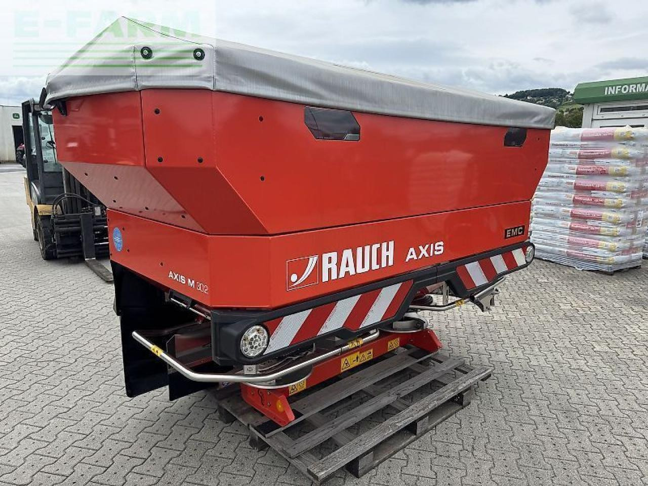 Rauch m 30.2 emc+w isobus - Распрскувач на вештачко ѓубриво: слика 1 Rauch m 30.2 emc+w isobus - Распрскувач на вештачко ѓубриво: слика 1