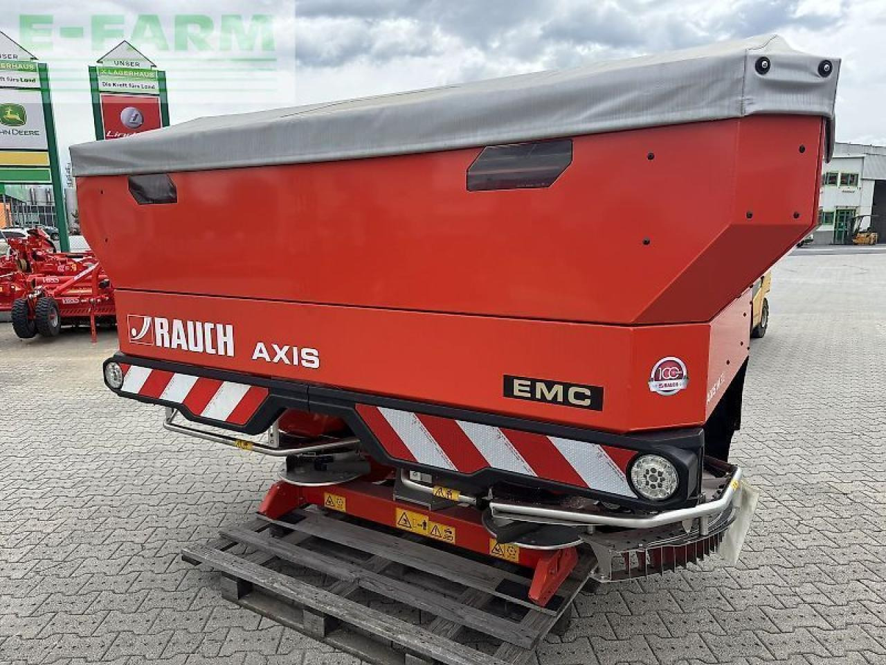 Rauch m 30.2 emc+w isobus - Распрскувач на вештачко ѓубриво: слика 2 Rauch m 30.2 emc+w isobus - Распрскувач на вештачко ѓубриво: слика 2