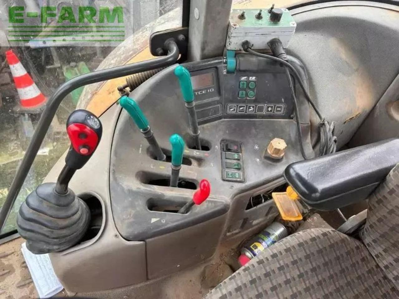 Renault ares710 - Трактор: слика 2 Renault ares710 - Трактор: слика 2