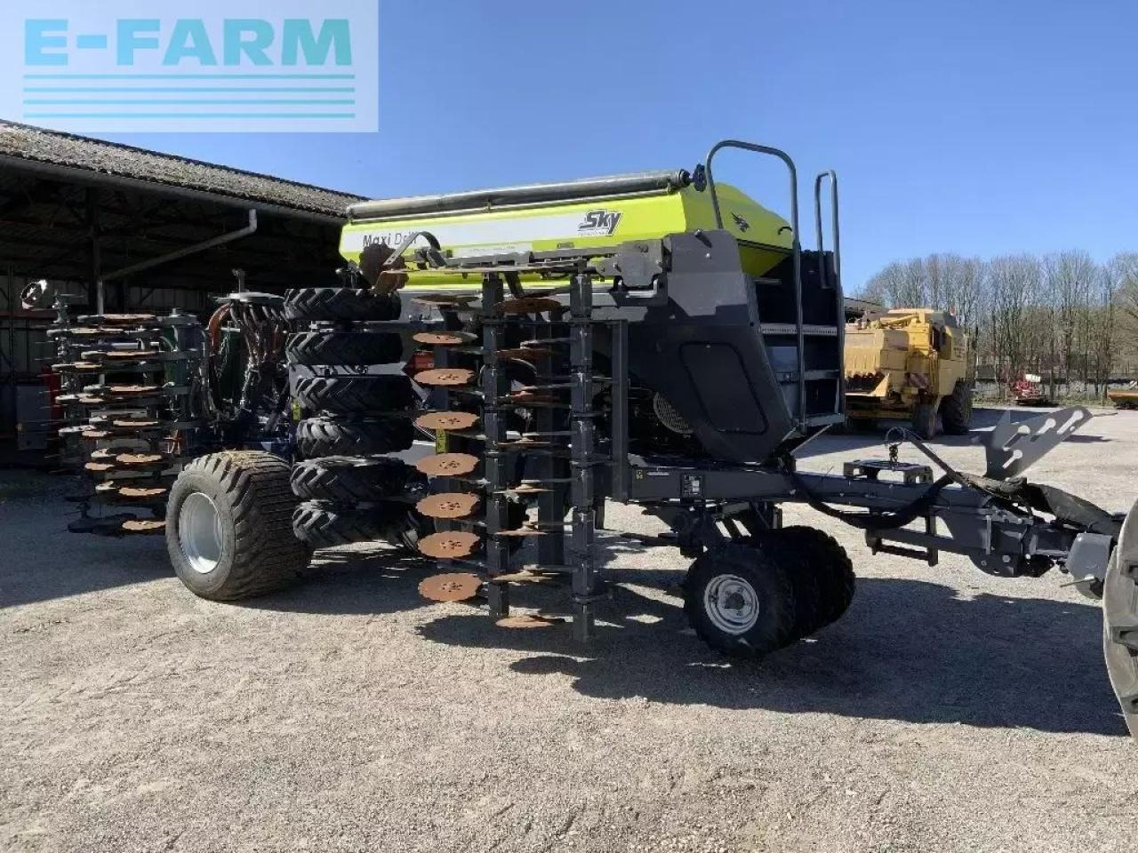 Spearhead maxi drill - Прецизна машина за сеење: слика 1 Spearhead maxi drill - Прецизна машина за сеење: слика 1