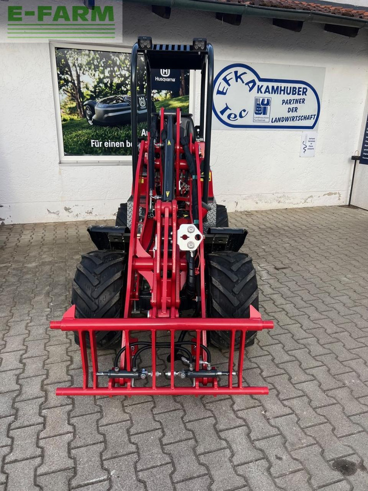 Thaler 2326s - Мини багер: слика 2 Thaler 2326s - Мини багер: слика 2