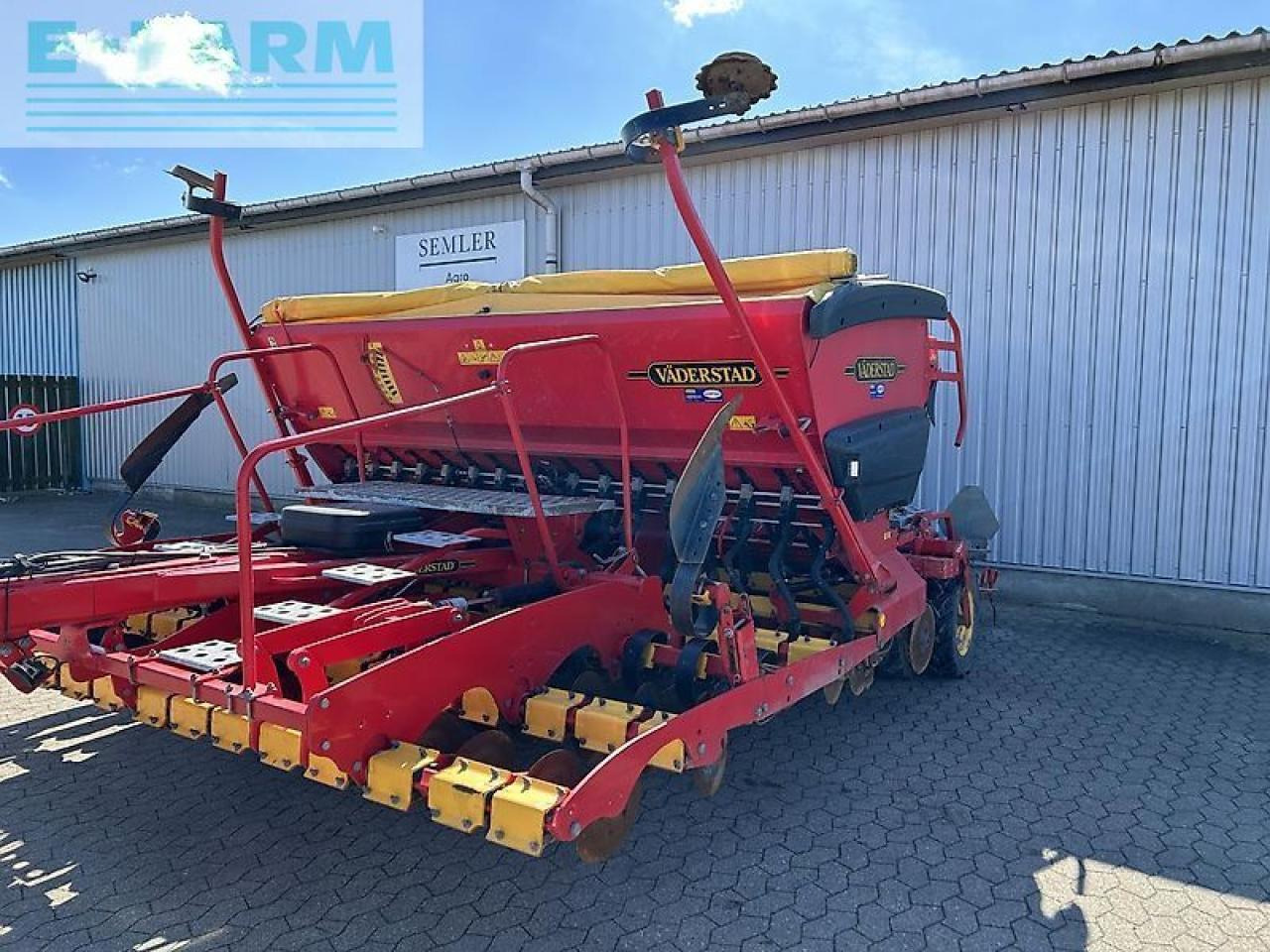 Väderstad 400c - Семенска дупчалка: слика 2 Väderstad 400c - Семенска дупчалка: слика 2