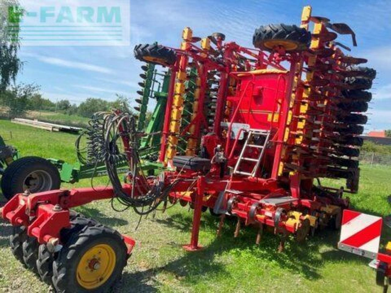 Väderstad gebr. rapid 800s - Семенска дупчалка: слика 2 Väderstad gebr. rapid 800s - Семенска дупчалка: слика 2
