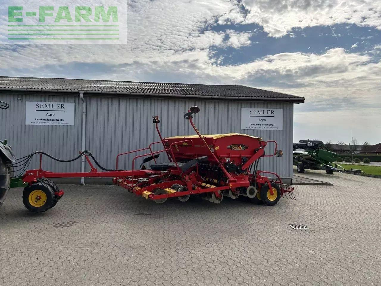 Väderstad rapid 400c - Комбајнска семенска дупчалка: слика 1 Väderstad rapid 400c - Комбајнска семенска дупчалка: слика 1