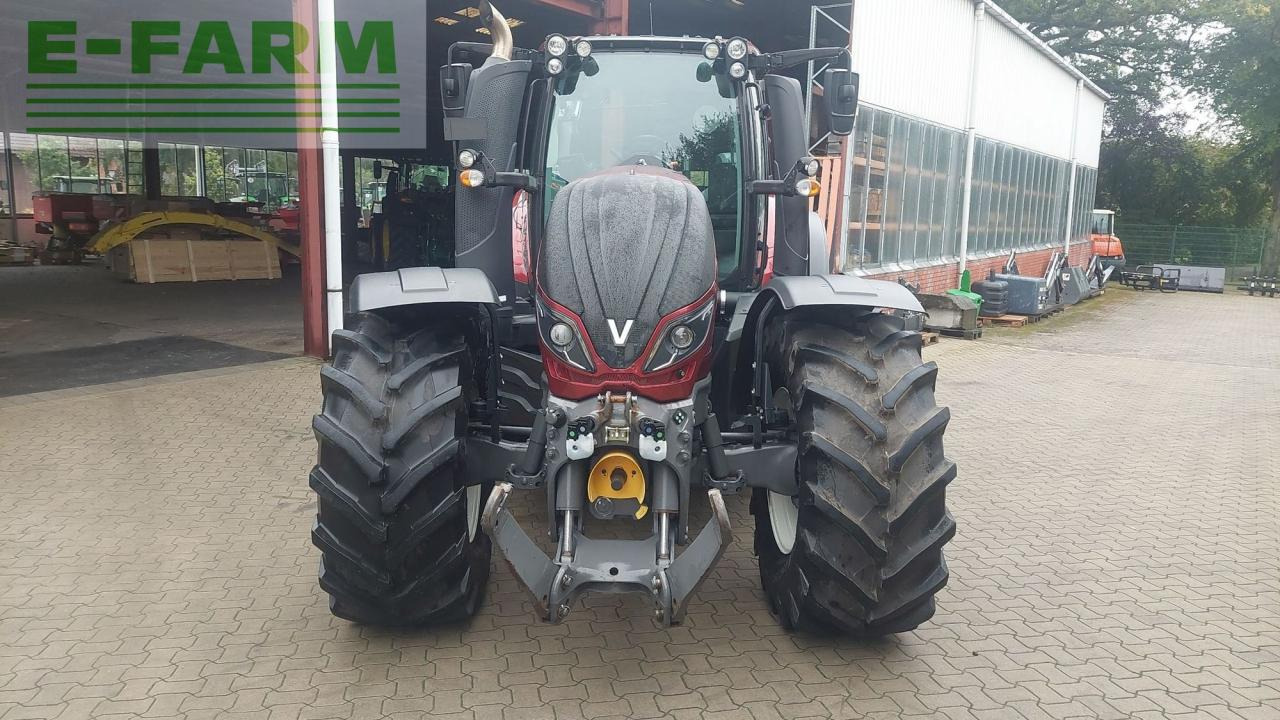 Valtra T 174 - Трактор: слика 3 Valtra T 174 - Трактор: слика 3
