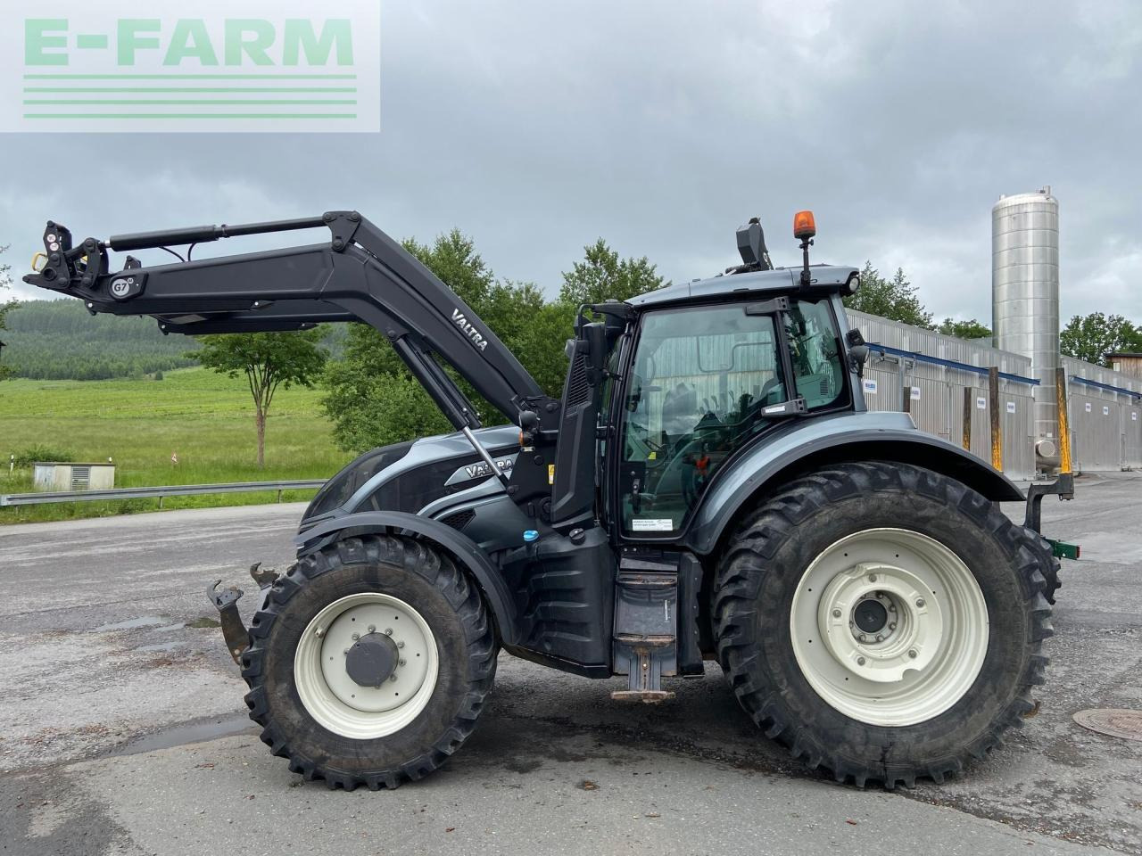 Valtra T254S - Трактор: слика 1 Valtra T254S - Трактор: слика 1