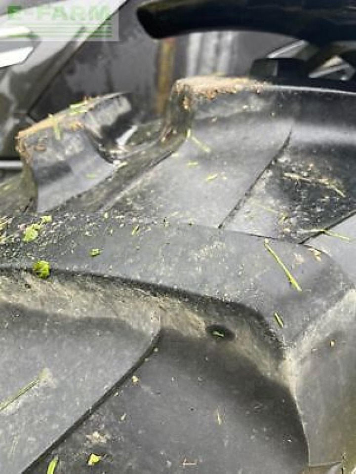 Трактор Valtra g125v: слика 8