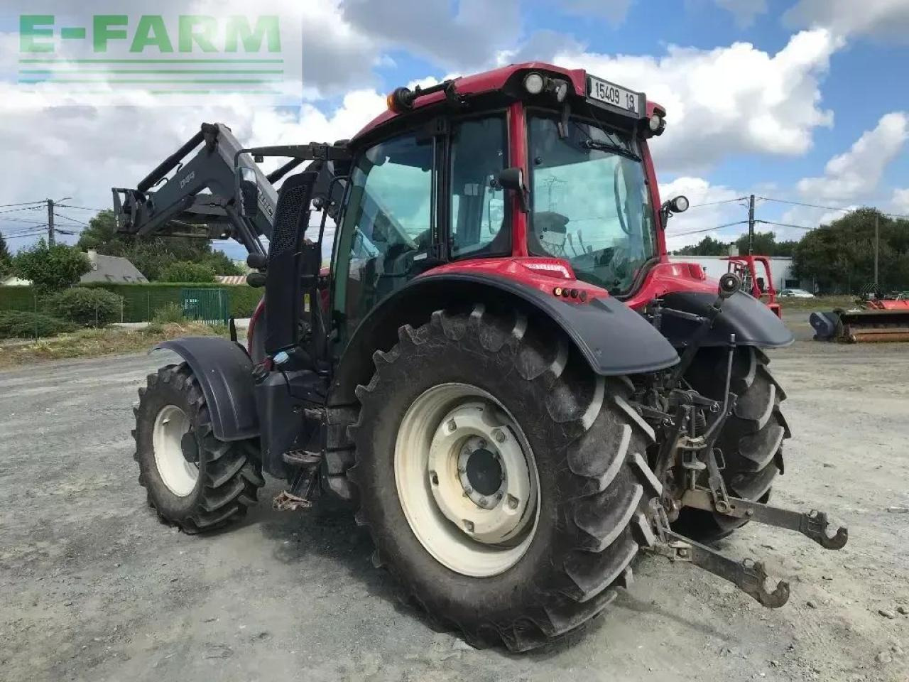 Valtra n 104 hitech HiTech - Трактор: слика 4 Valtra n 104 hitech HiTech - Трактор: слика 4
