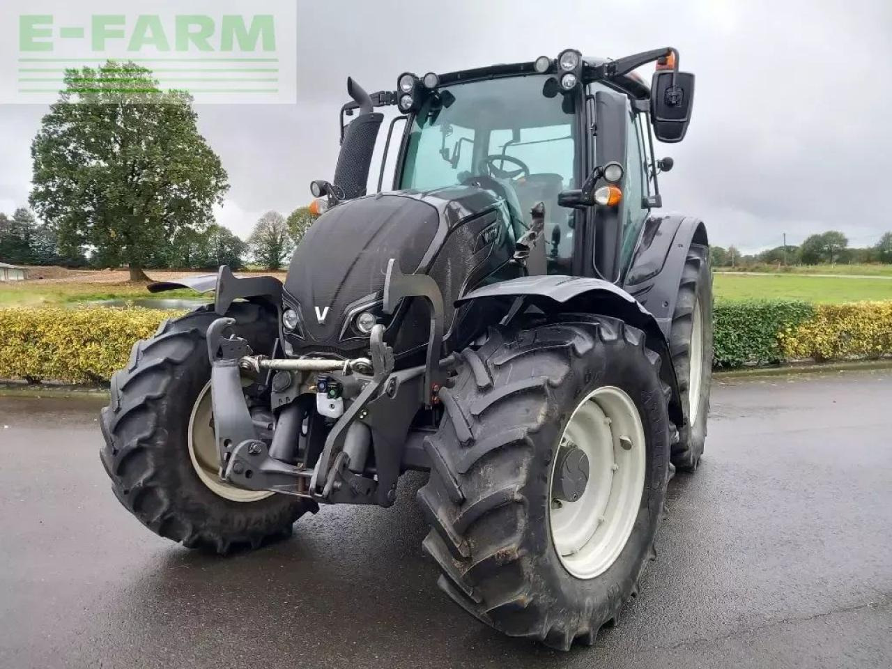 Valtra n 134 hitech HiTech - Трактор: слика 1 Valtra n 134 hitech HiTech - Трактор: слика 1