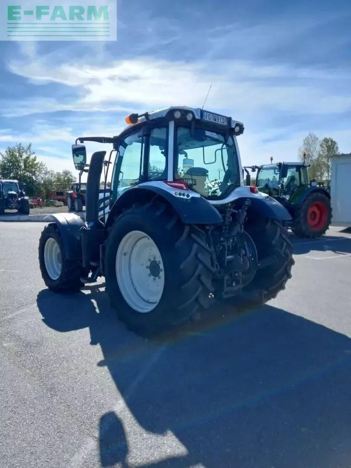 Valtra n 134 hitech HiTech - Трактор: слика 4 Valtra n 134 hitech HiTech - Трактор: слика 4