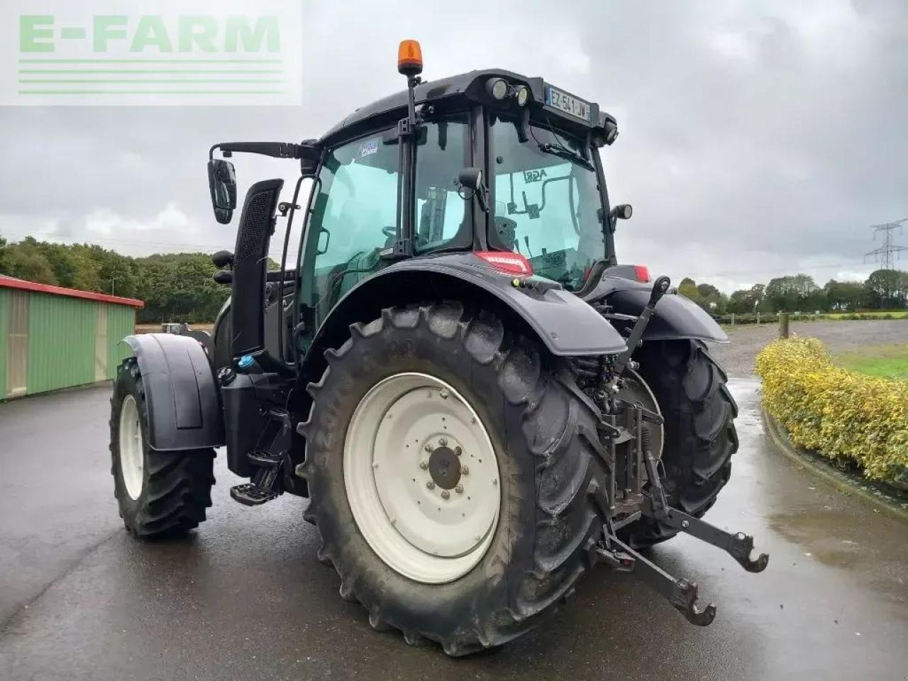 Valtra n 134 hitech HiTech - Трактор: слика 4 Valtra n 134 hitech HiTech - Трактор: слика 4