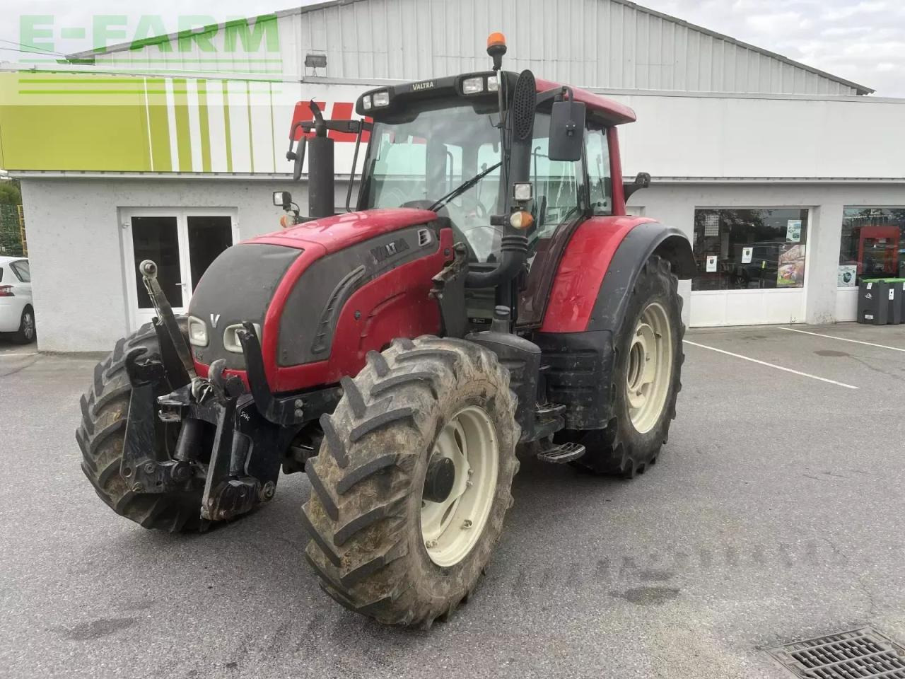Valtra n 142 - Трактор: слика 3 Valtra n 142 - Трактор: слика 3