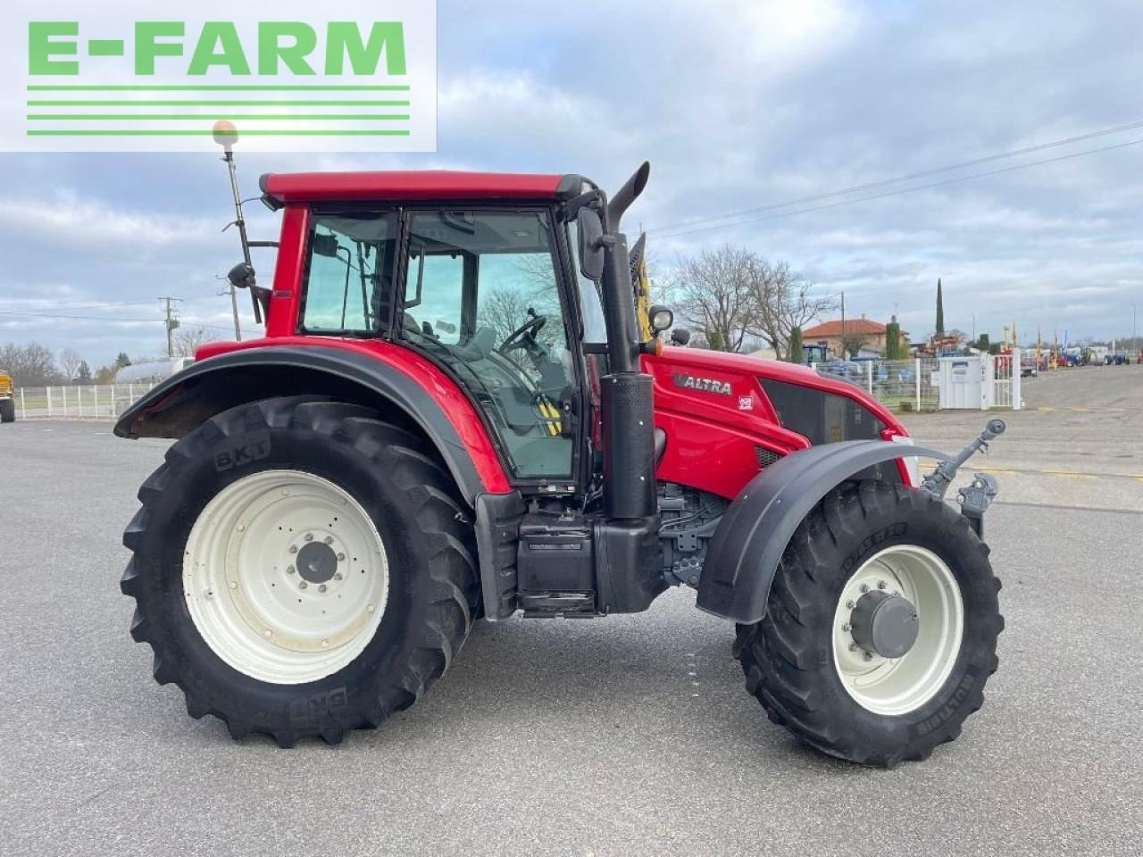 Valtra n 163 - Трактор: слика 5 Valtra n 163 - Трактор: слика 5