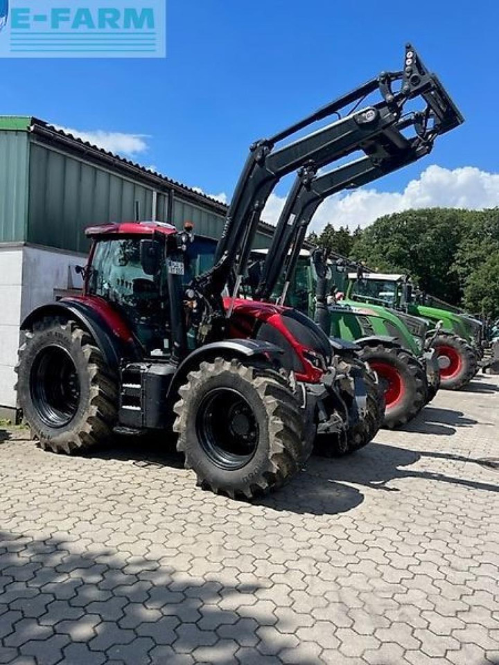 Valtra n155ea - Трактор: слика 1 Valtra n155ea - Трактор: слика 1