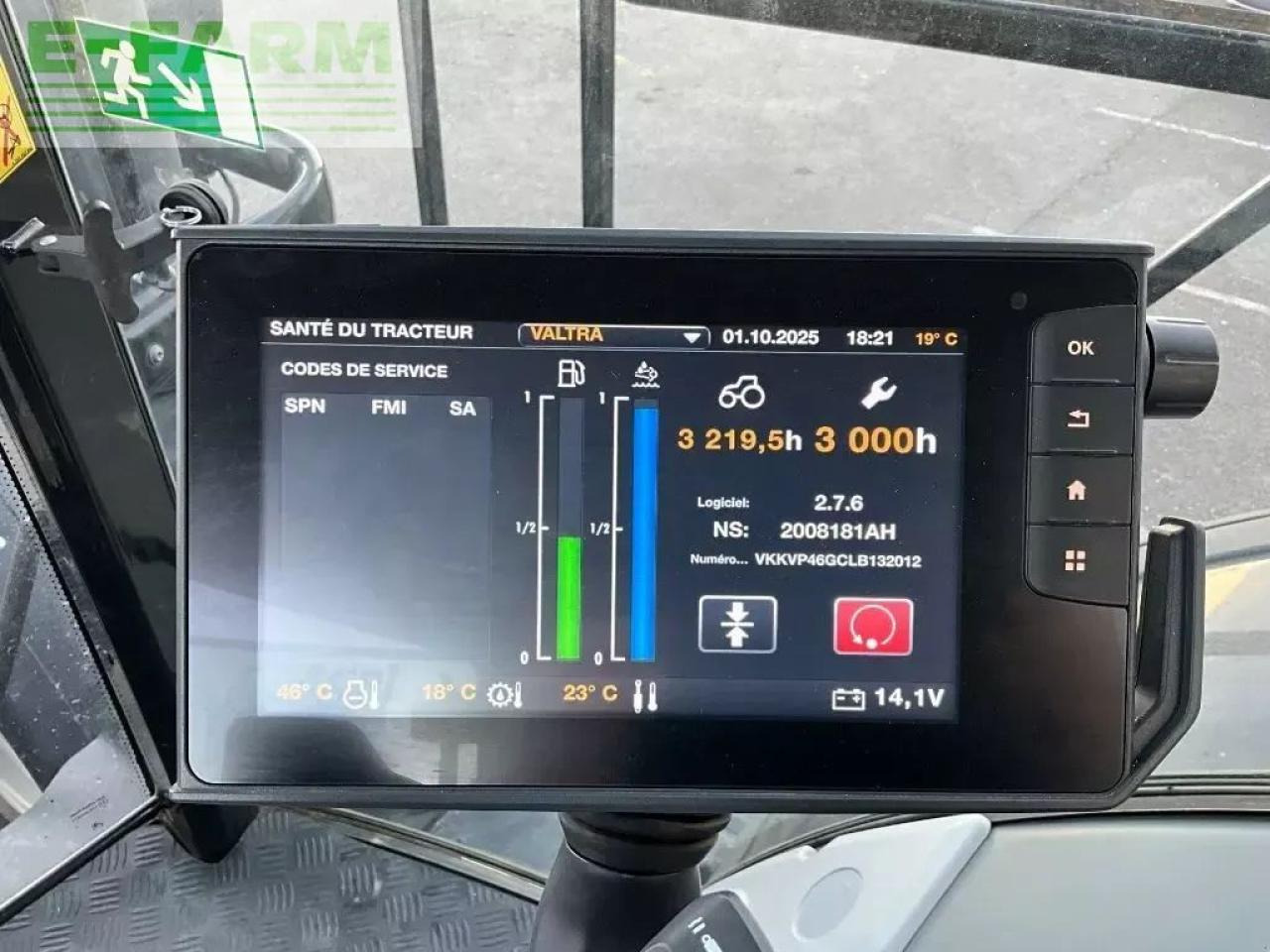 Valtra s324 - Трактор: слика 2 Valtra s324 - Трактор: слика 2