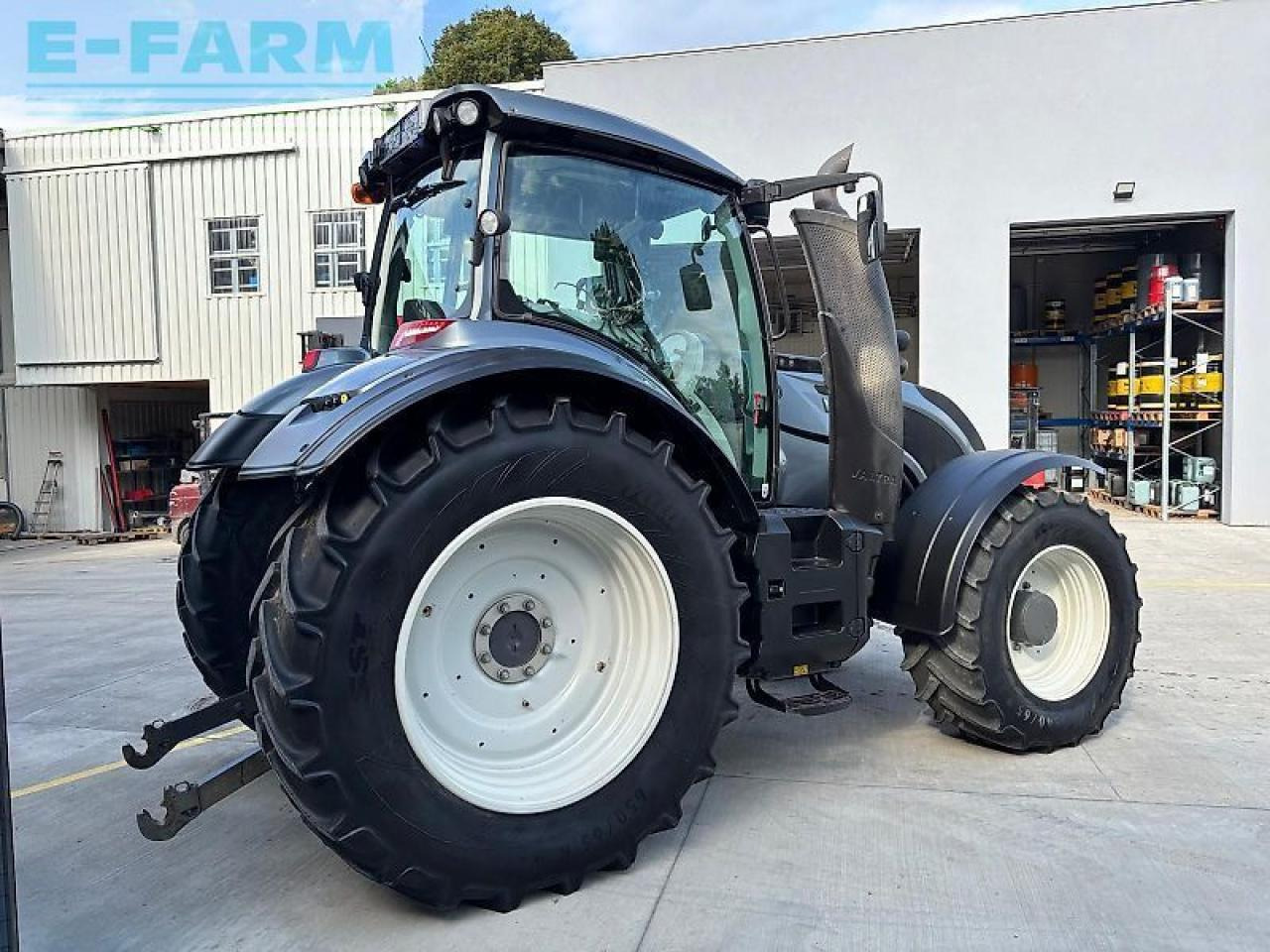 Valtra t 174e active Active - Трактор: слика 4 Valtra t 174e active Active - Трактор: слика 4
