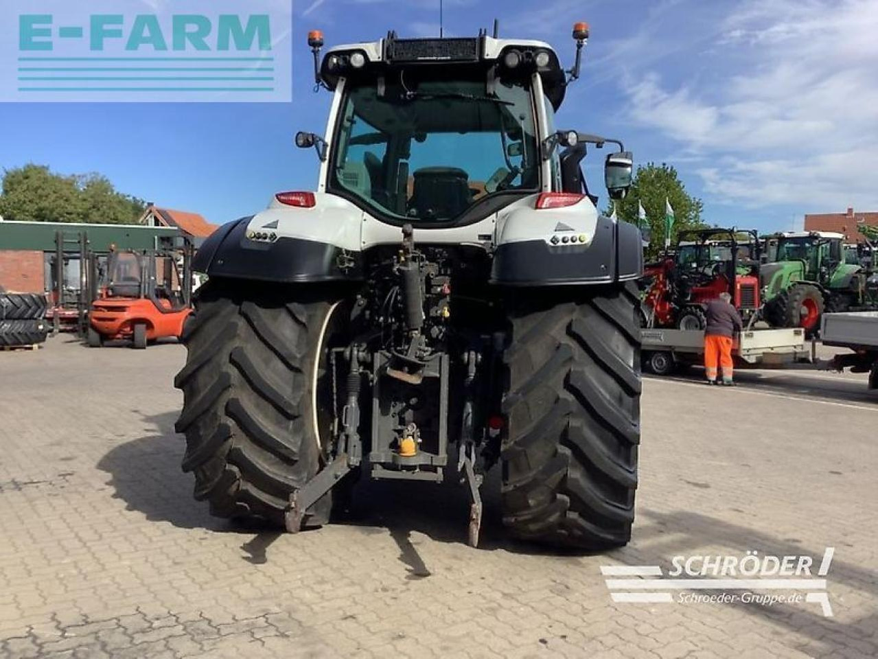 Valtra t 175 ed smarttouch | rtk | unlimited - Трактор: слика 4 Valtra t 175 ed smarttouch | rtk | unlimited - Трактор: слика 4