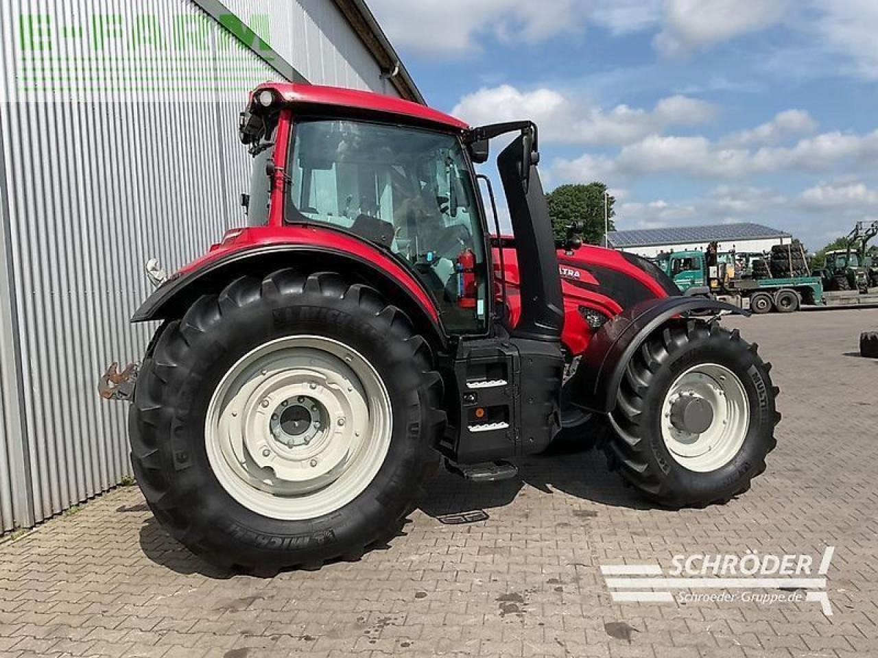 Valtra t 235 a - Трактор: слика 2 Valtra t 235 a - Трактор: слика 2