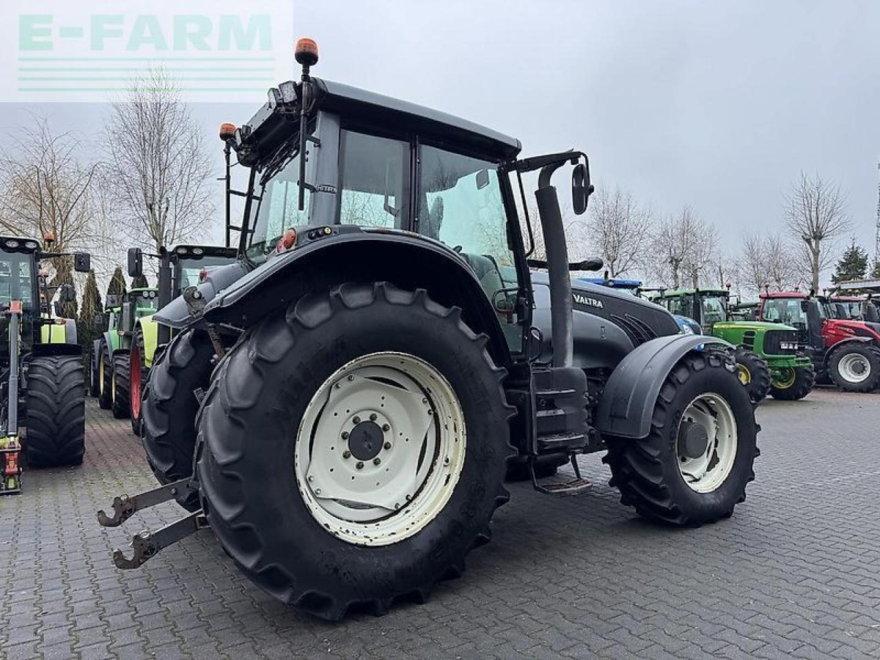 Valtra t153 hitech HiTech - Трактор: слика 5 Valtra t153 hitech HiTech - Трактор: слика 5