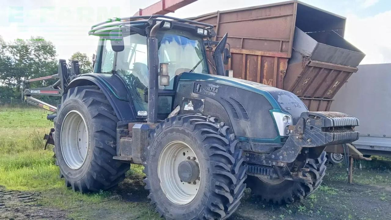 Valtra t193 valtra t193 - Трактор: слика 1 Valtra t193 valtra t193 - Трактор: слика 1