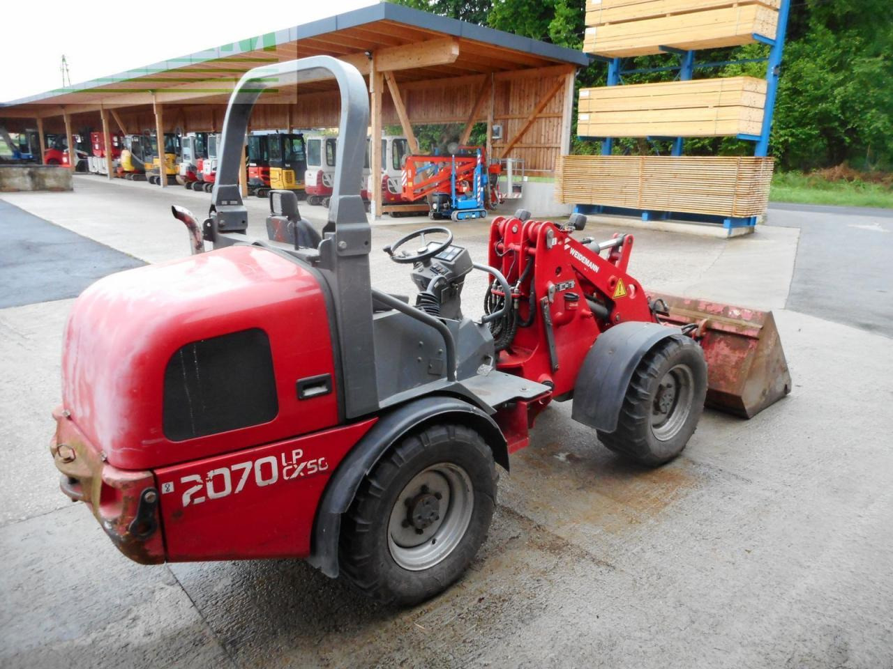 Weidemann 2070 lpcx50 ( 3.130kg ) mit schaufel und gabel - Мини багер: слика 4 Weidemann 2070 lpcx50 ( 3.130kg ) mit schaufel und gabel - Мини багер: слика 4