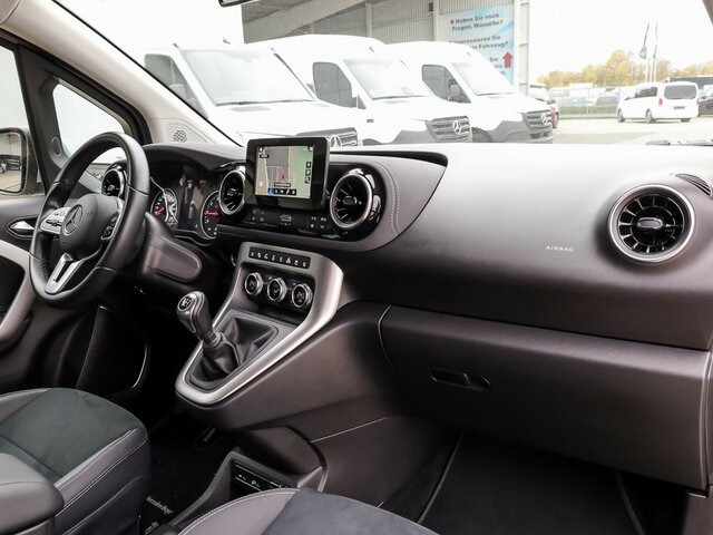 MERCEDES-BENZ T 180 Progressive,AMF Rollstuhlrampe,LED,Navi... - Друга машина: слика 5 MERCEDES-BENZ T 180 Progressive,AMF Rollstuhlrampe,LED,Navi... - Друга машина: слика 5