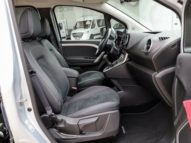 MERCEDES-BENZ T 180 Progressive,AMF Rollstuhlrampe,LED,Navi... - Друга машина: слика 4 MERCEDES-BENZ T 180 Progressive,AMF Rollstuhlrampe,LED,Navi... - Друга машина: слика 4