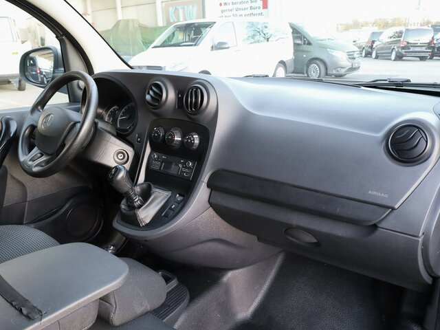 MERCEDES-BENZ Citan 111 CDI Kasten,Klima... - Патничко комбе: слика 5 MERCEDES-BENZ Citan 111 CDI Kasten,Klima... - Патничко комбе: слика 5