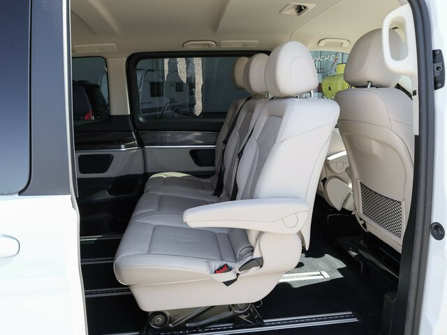 MERCEDES-BENZ EQV 300 Avantgarde Extralang,8Sitze,Leder beige - Минибус, Електричен автобус: слика 5 MERCEDES-BENZ EQV 300 Avantgarde Extralang,8Sitze,Leder beige - Минибус, Електричен автобус: слика 5