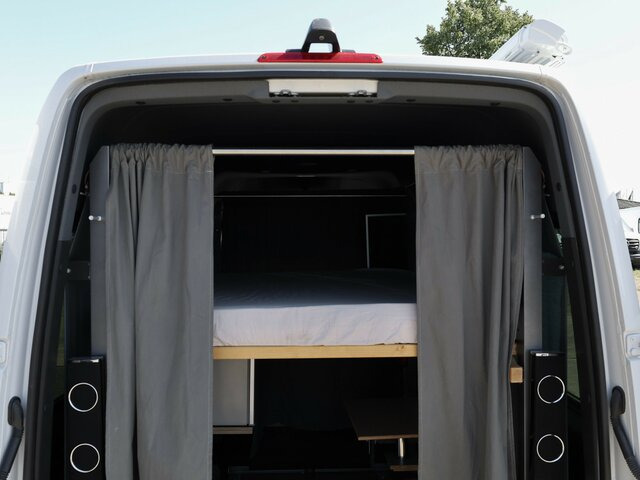 MERCEDES-BENZ Sprinter 314 CDI CamperAusbau,Motorradhalterung... - Кампер комбе: слика 4 MERCEDES-BENZ Sprinter 314 CDI CamperAusbau,Motorradhalterung... - Кампер комбе: слика 4