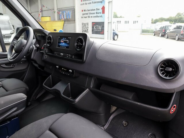 MERCEDES-BENZ Sprinter 315 CDI Maxi KombiTourer,8Sitze,Kamera... - Минибус, Патничко комбе: слика 3 MERCEDES-BENZ Sprinter 315 CDI Maxi KombiTourer,8Sitze,Kamera... - Минибус, Патничко комбе: слика 3