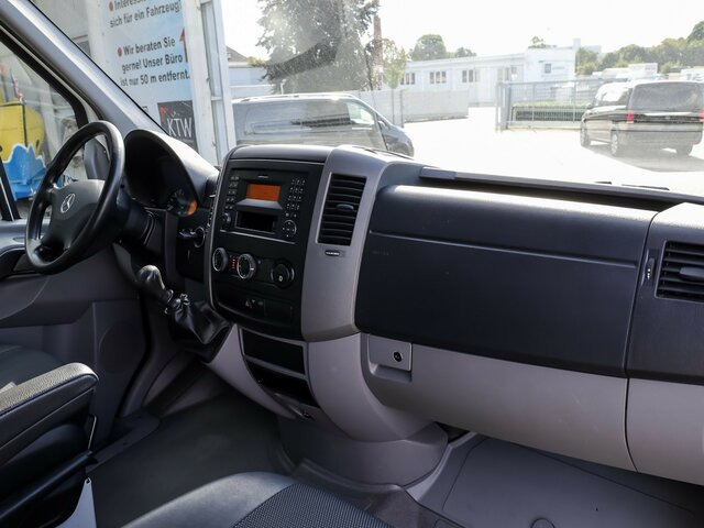 MERCEDES-BENZ Sprinter 316CDI DOKA,Allrad,AHK,Standhzg. - Комбе со церада, Комби со двојна кабина: слика 3 MERCEDES-BENZ Sprinter 316CDI DOKA,Allrad,AHK,Standhzg. - Комбе со церада, Комби со двојна кабина: слика 3
