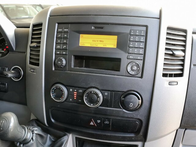 MERCEDES-BENZ Sprinter 316CDI DOKA,Allrad,Klima - Комбе со церада, Комби со двојна кабина: слика 5 MERCEDES-BENZ Sprinter 316CDI DOKA,Allrad,Klima - Комбе со церада, Комби со двојна кабина: слика 5