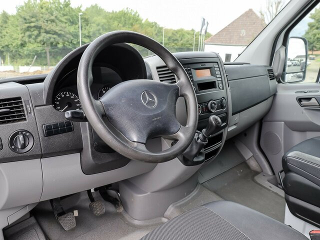 MERCEDES-BENZ Sprinter 316CDI DOKA,Allrad,Klima - Комбе со церада, Комби со двојна кабина: слика 4 MERCEDES-BENZ Sprinter 316CDI DOKA,Allrad,Klima - Комбе со церада, Комби со двојна кабина: слика 4