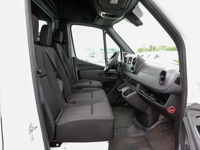 MERCEDES-BENZ Sprinter 317 CDI,3665mm,Automatik,Kamera - Товарно комбе: слика 3 MERCEDES-BENZ Sprinter 317 CDI,3665mm,Automatik,Kamera - Товарно комбе: слика 3